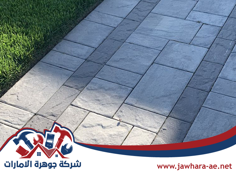 تركيب انترلوك في أم القيوين